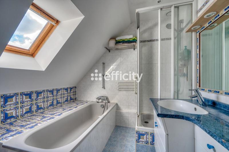 Pavillon - 116 m² - 6 pièces