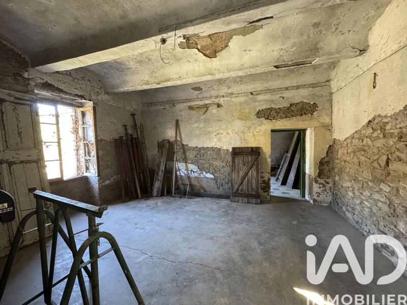 Maison - 348 m² - 16 pièces