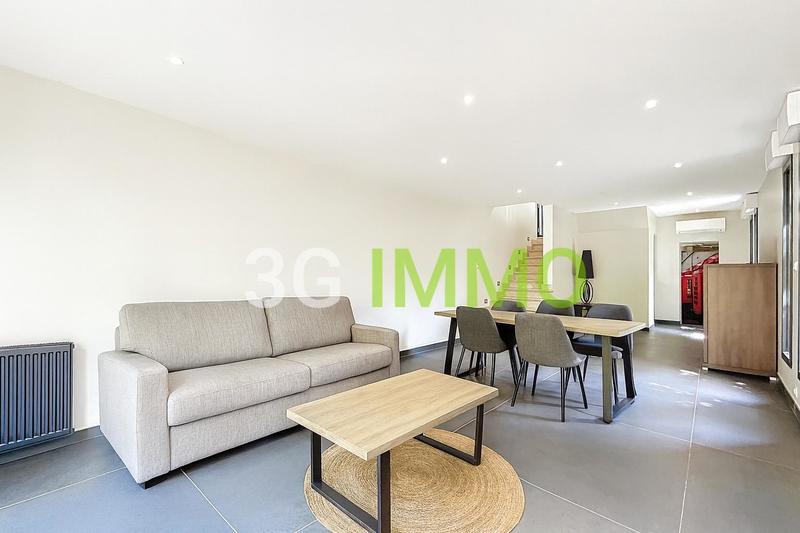 Maison traditionnelle - 131 m² - 5 pièces