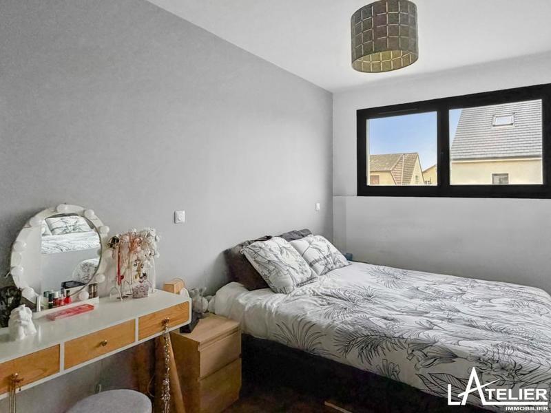 Maison - 103 m² - 6 pièces