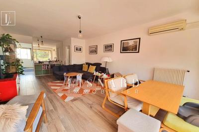 Appartement - 70 m² - 3 pièces