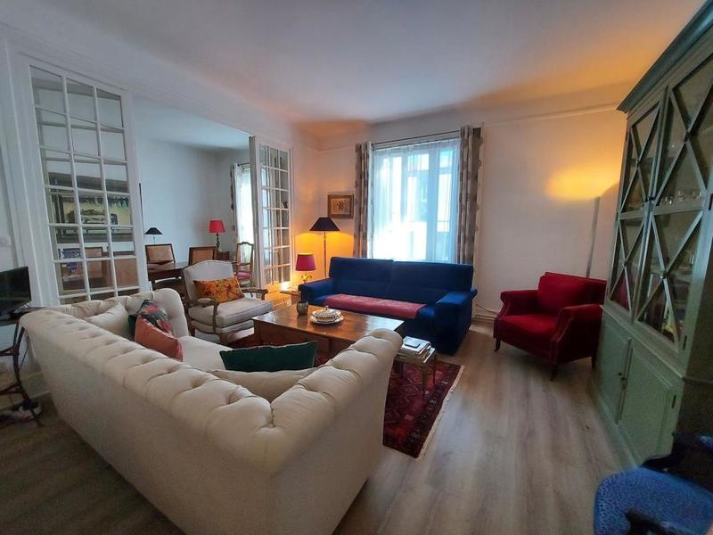 Appartement - 143 m² - 4 pièces