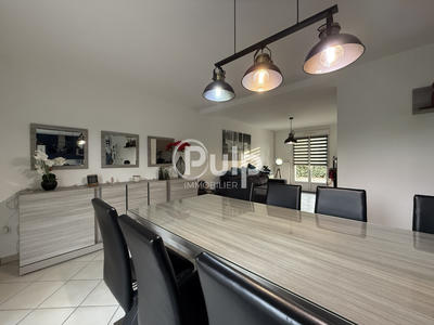Maison - 106 m² - 5 pièces