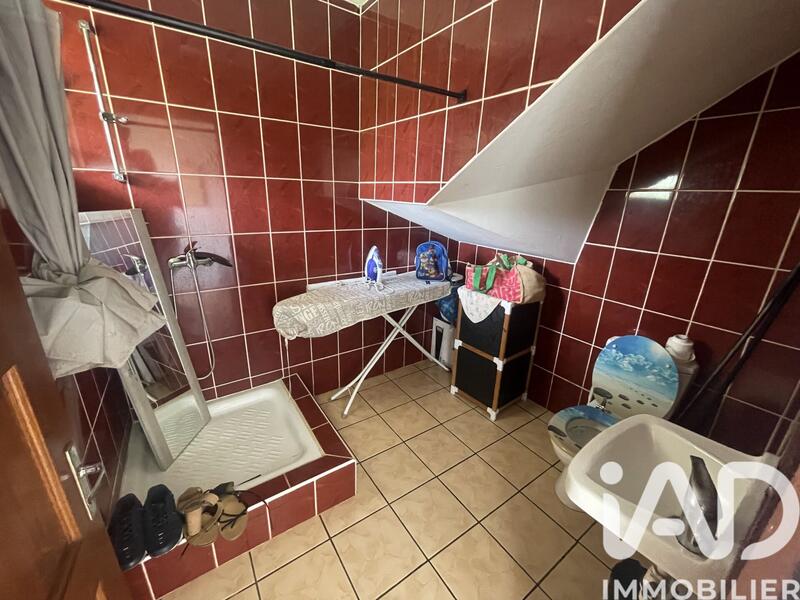 Maison - 282 m² - 10 pièces