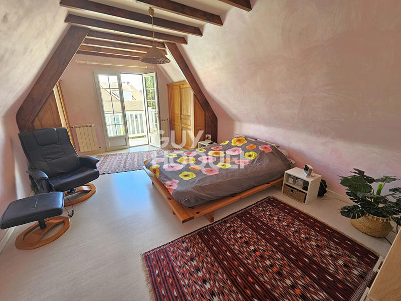 Maison - 140 m² - 6 pièces