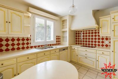 Maison - 101 m² - 5 pièces