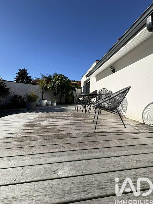 Maison - 97 m² - 4 pièces