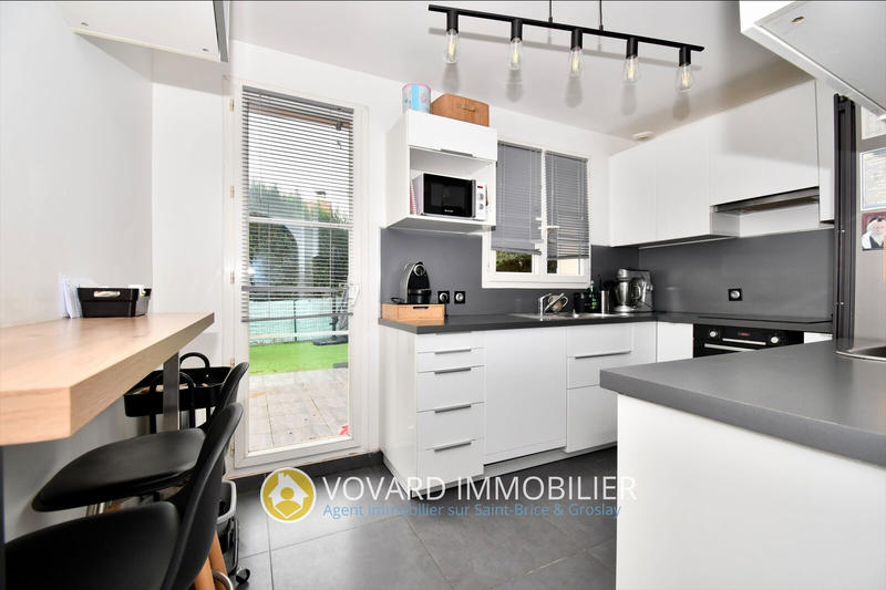 Maison - 89 m² - 4 pièces