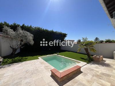 Maison - 180 m² - 7 pièces