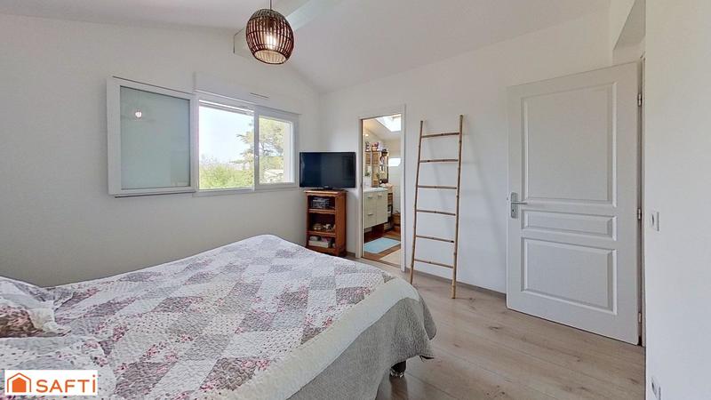 Villa - 163 m² - 6 pièces