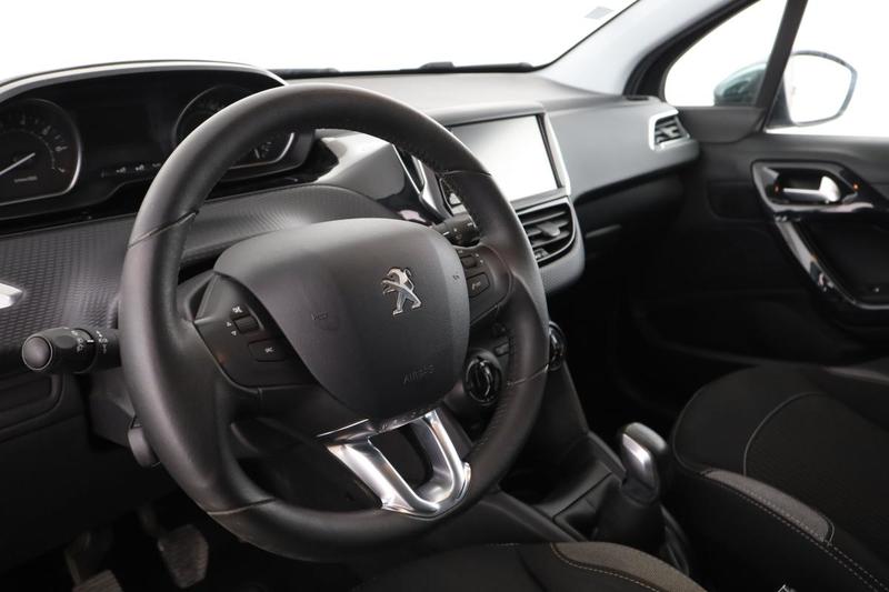 Peugeot 208 1.2 PureTech Style 5p 82 ch