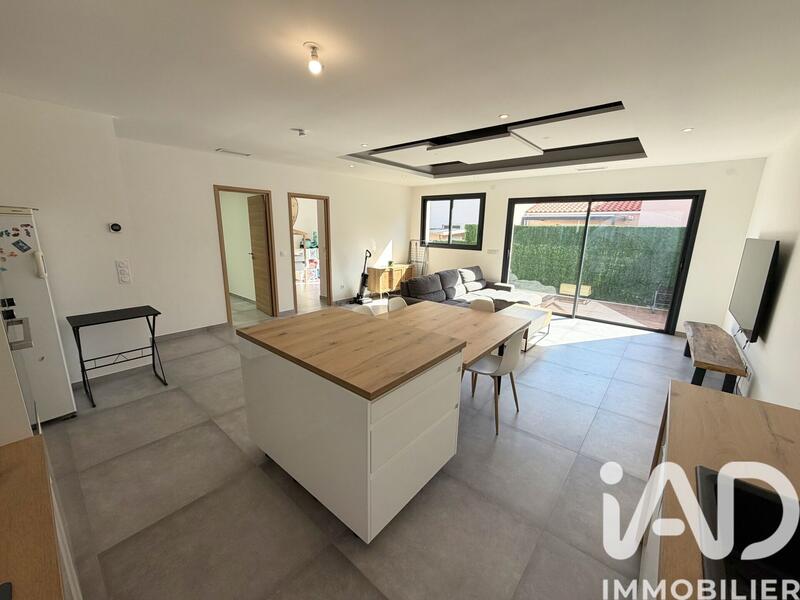 Maison - 95 m² - 4 pièces