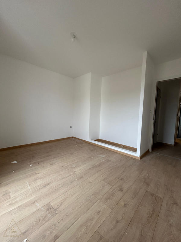 Appartement - 86 m² - 4 pièces
