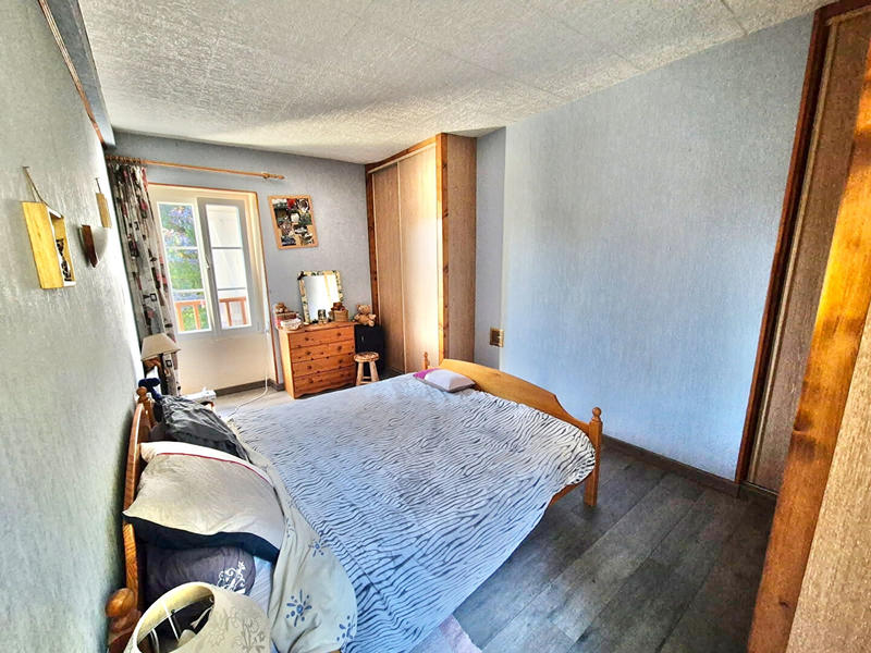 Maison - 111 m² - 4 pièces