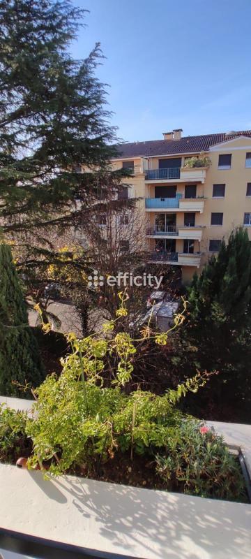 Appartement - 85 m² - 3 pièces