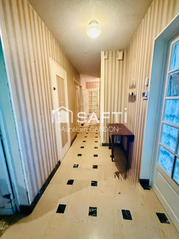 Maison - 150 m² - 5 pièces