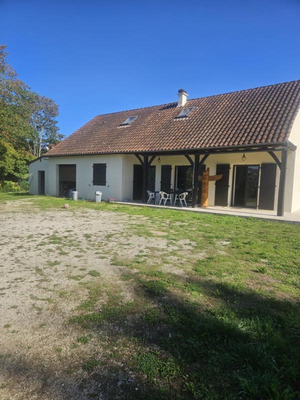 Pavillon - 151 m² - 6 pièces