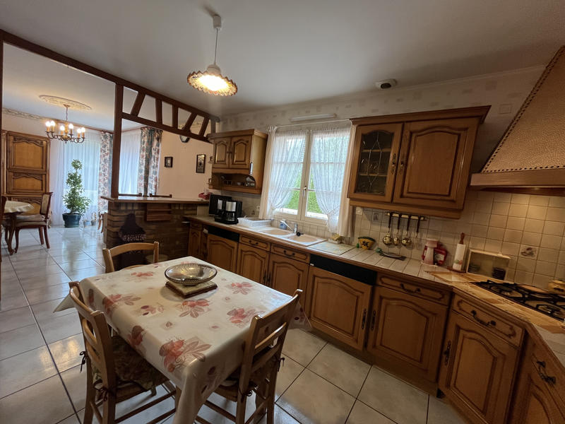 Maison - 170 m² - 7 pièces