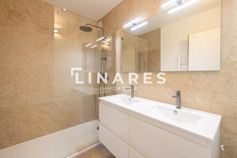 Appartement - 88 m² - 3 pièces