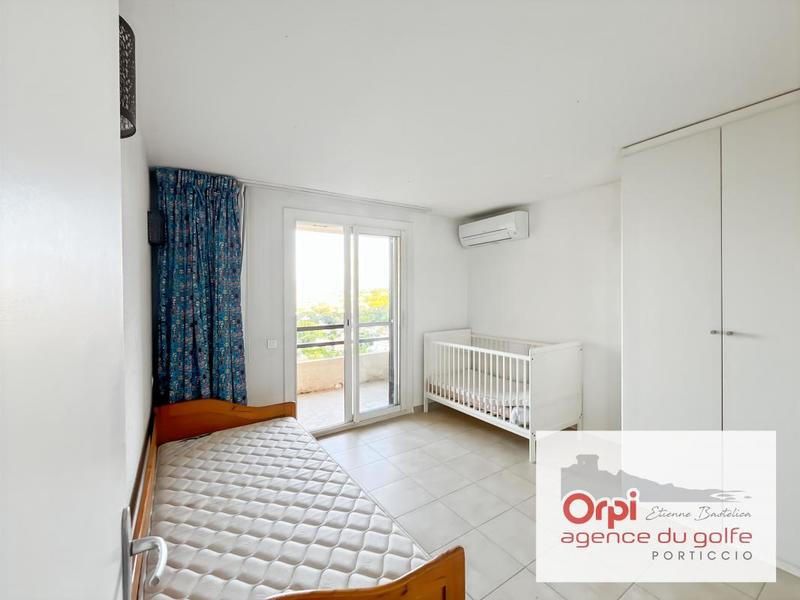 Appartement - 76 m² - 4 pièces