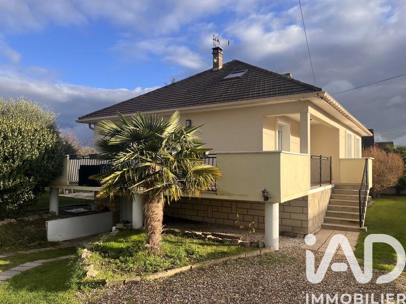 Maison - 160 m² - 10 pièces