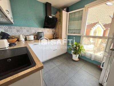 Appartement - 104 m² - 5 pièces