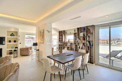 Appartement - 131 m² - 4 pièces