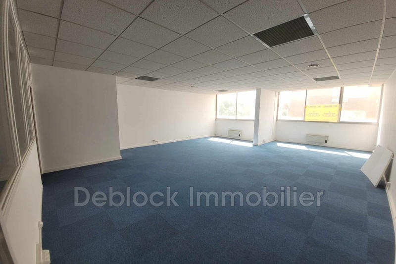 Bureau - 383 m²