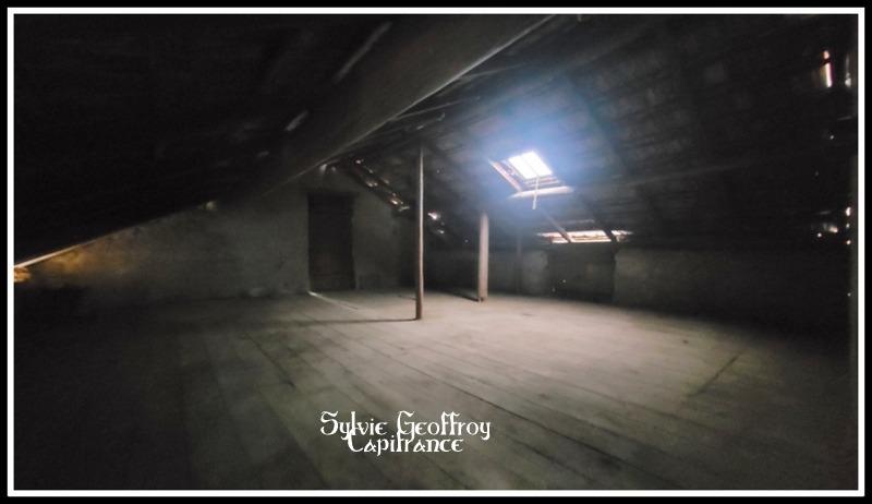 Maison - 85 m² - 5 pièces