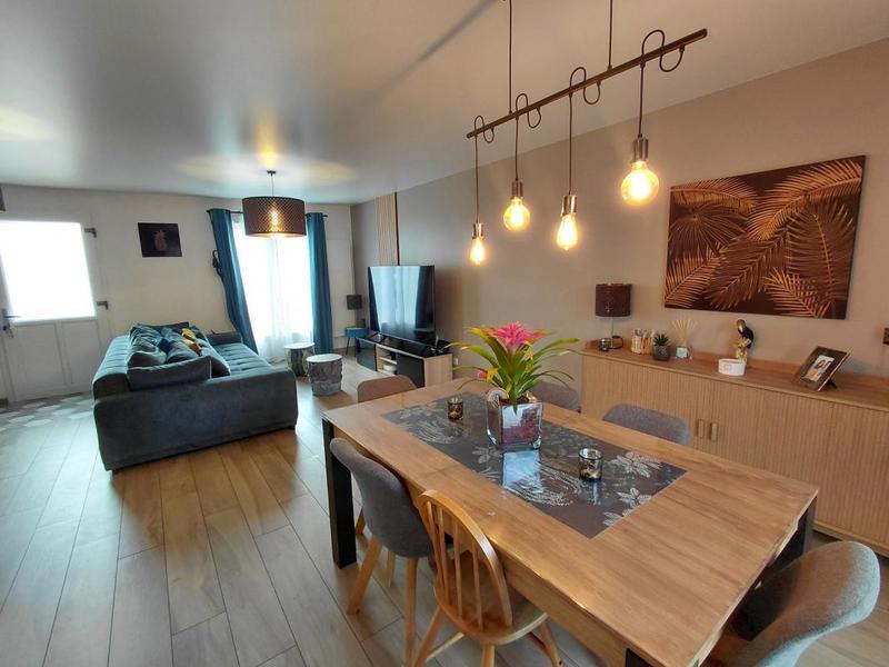 Maison - 116 m² - 6 pièces