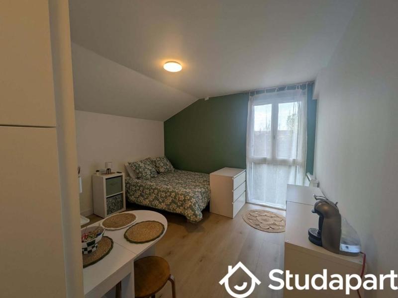 Appartement - 18 m² - 1 pièce