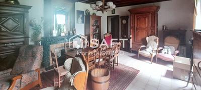 Maison - 237 m² - 8 pièces