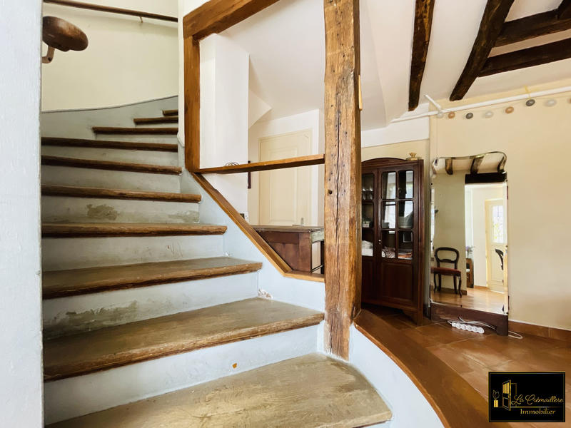 Maison - 162 m² - 8 pièces