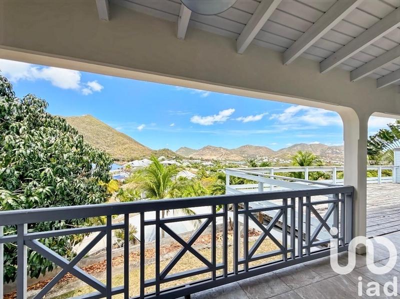 Maison - 200 m² - 6 pièces