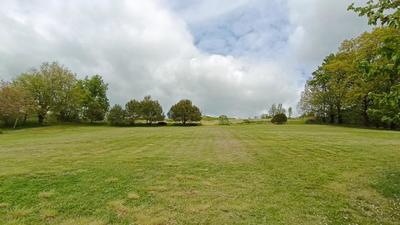 Terrain constructible - 8 700 m²