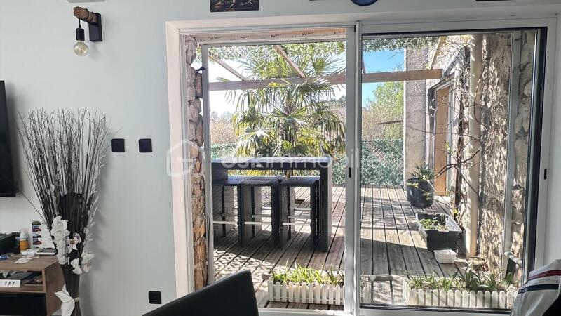 Maison en pierre - 112 m² - 4 pièces