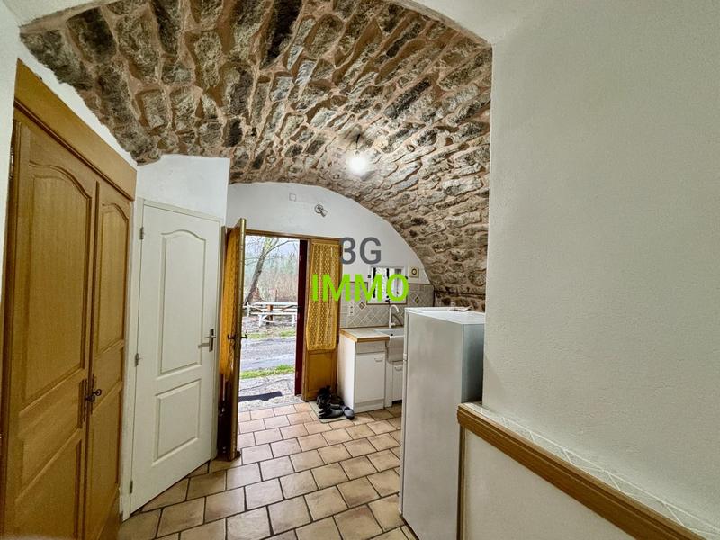 Maison en pierre - 96 m² - 5 pièces