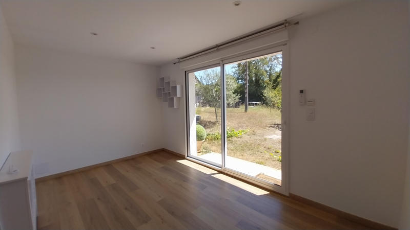 Maison - 198 m² - 8 pièces