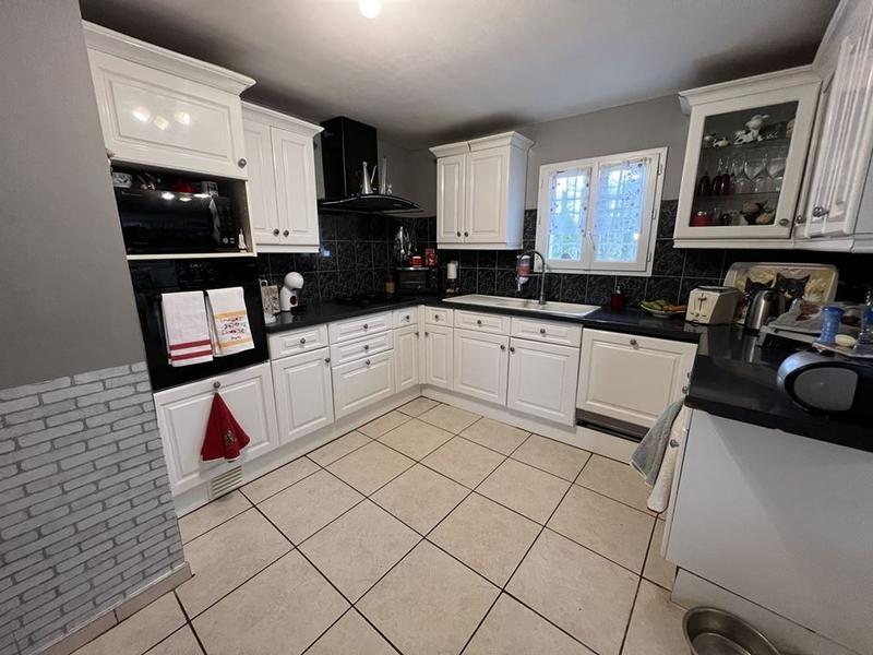 Maison traditionnelle - 155 m² - 5 pièces