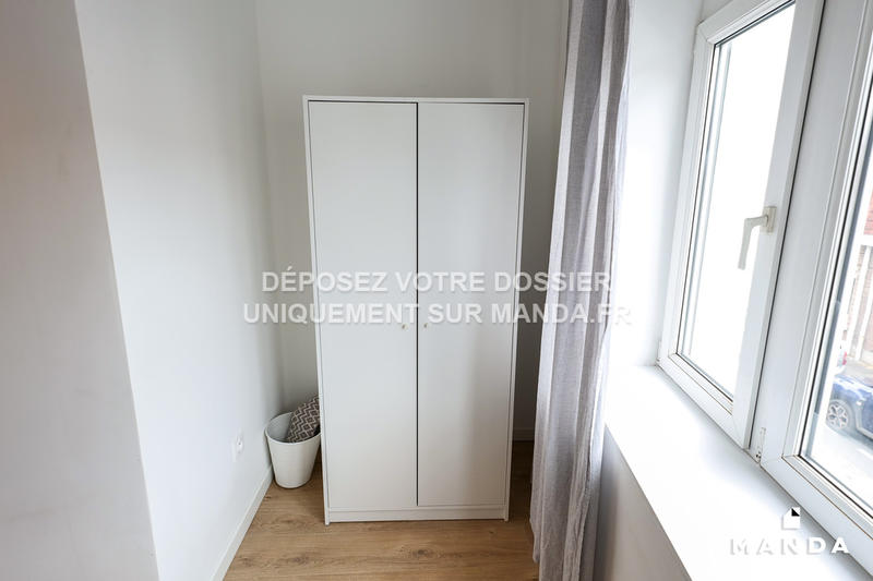Chambre - 13 m² - 7 pièces