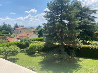 Maison - 210 m² - 7 pièces