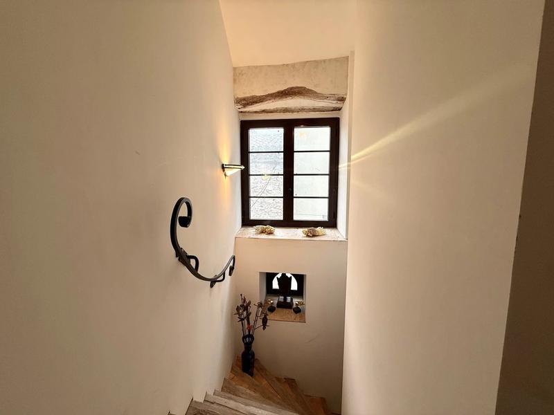 Appartement - 110 m² - 3 pièces