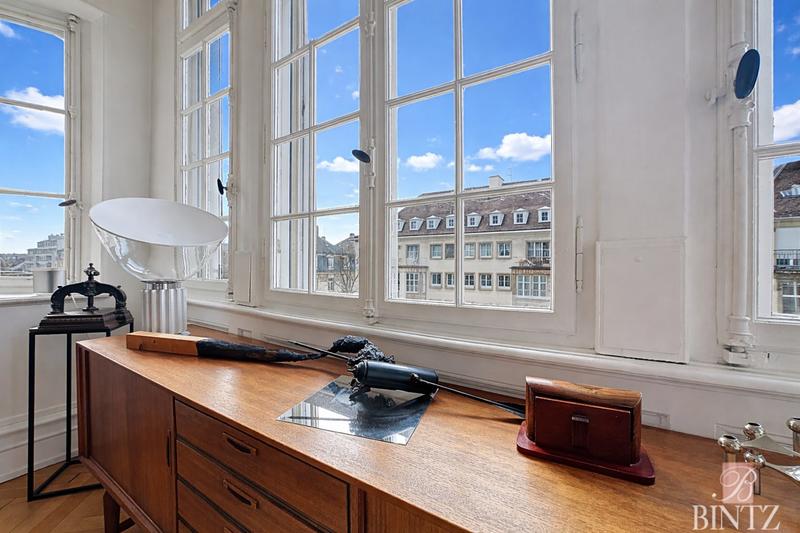 Appartement - 230 m² - 8 pièces