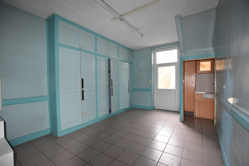 Maison - 283 m² - 8 pièces