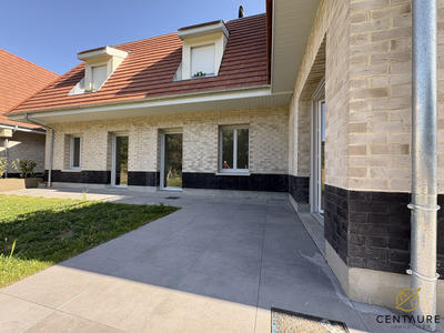 Appartement - 151 m² - 4 pièces