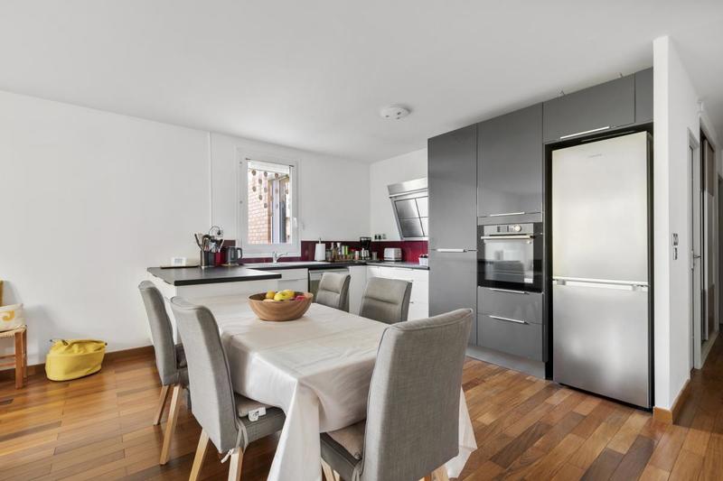 Appartement - 85 m² - 4 pièces