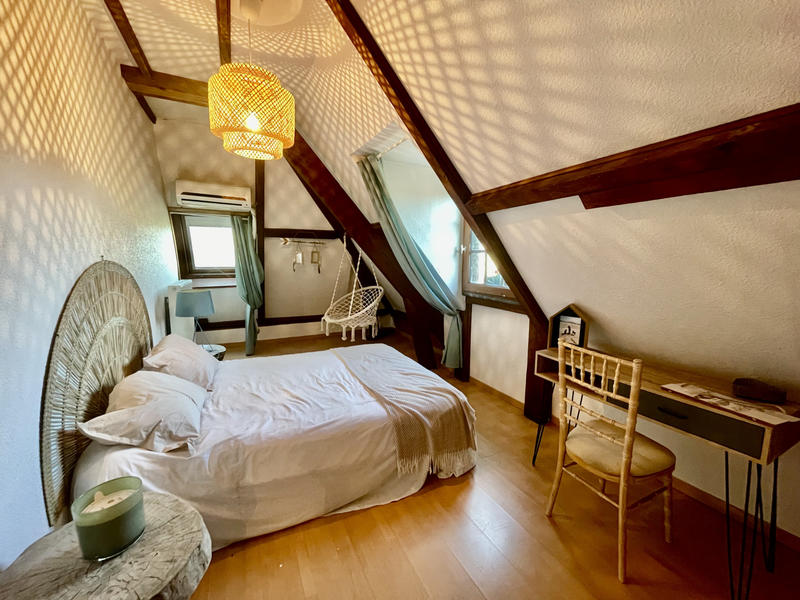 Maison - 170 m² - 7 pièces