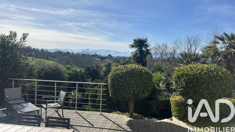 Maison - 152 m² - 5 pièces