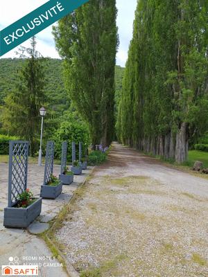 Maison - 350 m² - 14 pièces