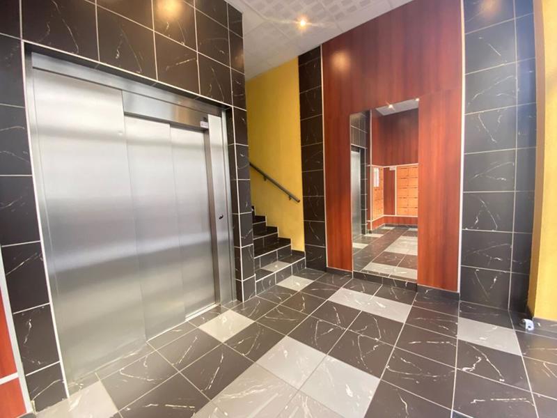 Appartement - 60 m² - 2 pièces